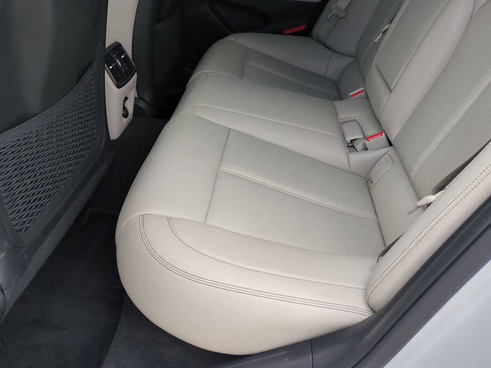 Used 2023 Genesis G70 2.0T AWD/4WD image 25