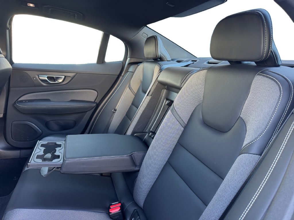 Certified 2024 Volvo S60 B5 Plus w/ Climate Package AWD/4WD image 27