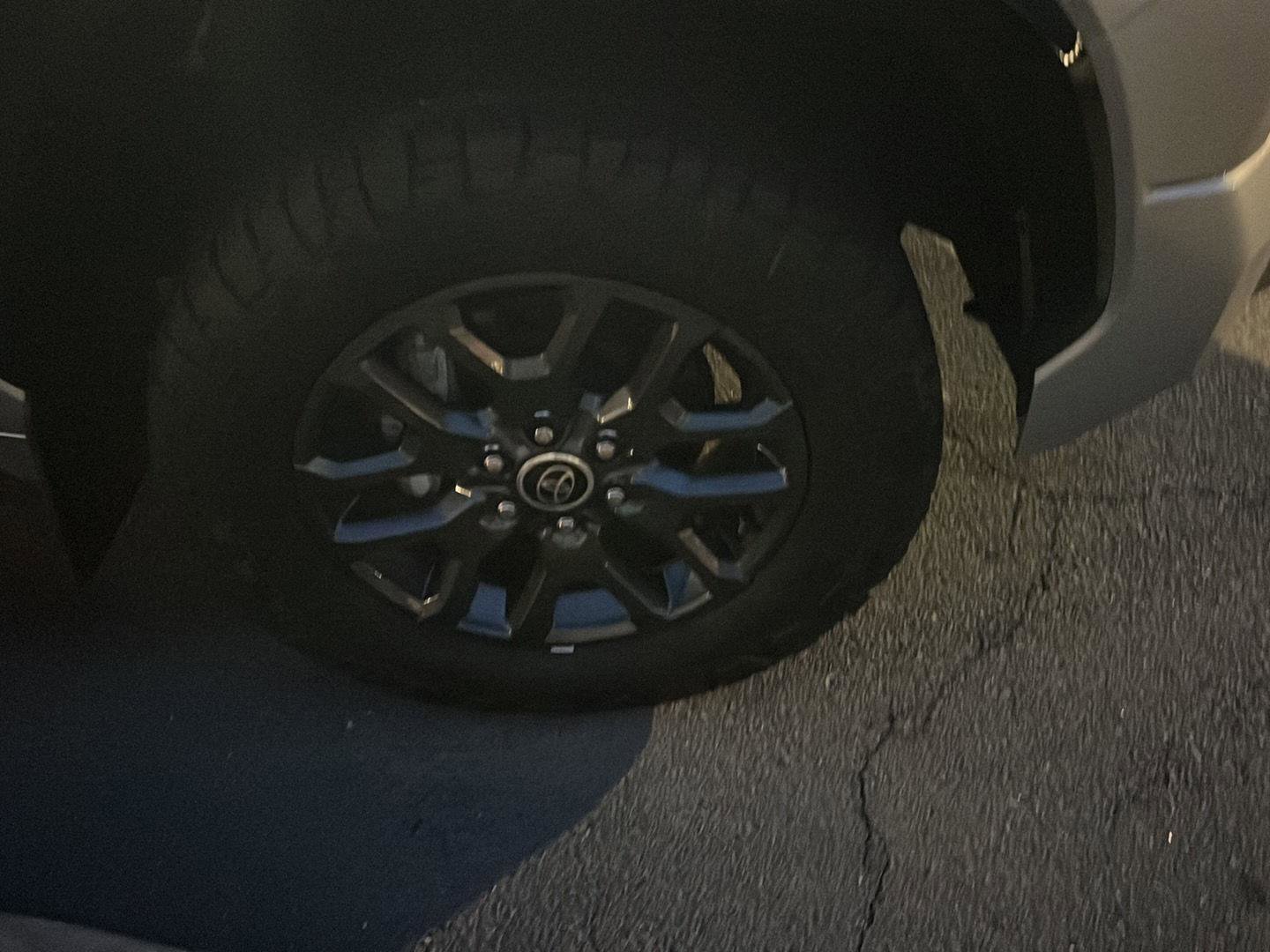 Used 2023 Toyota Tundra Platinum image 7