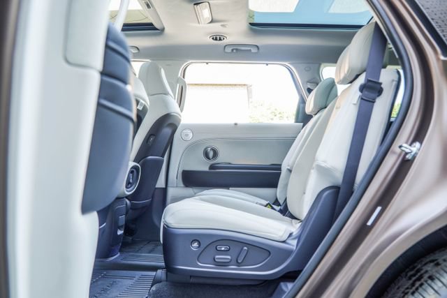 New 2026 Hyundai Palisade Calligraphy FWD image 34
