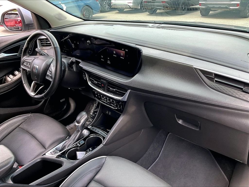 Used 2024 Buick Encore GX Avenir w/ Avenir Technology Package AWD/4WD image 13
