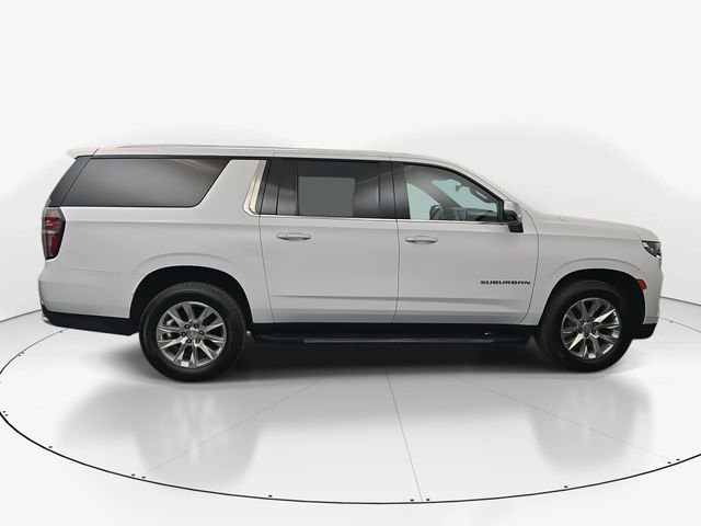 Used 2021 Chevrolet Suburban Premier w/ Premium Package image 11