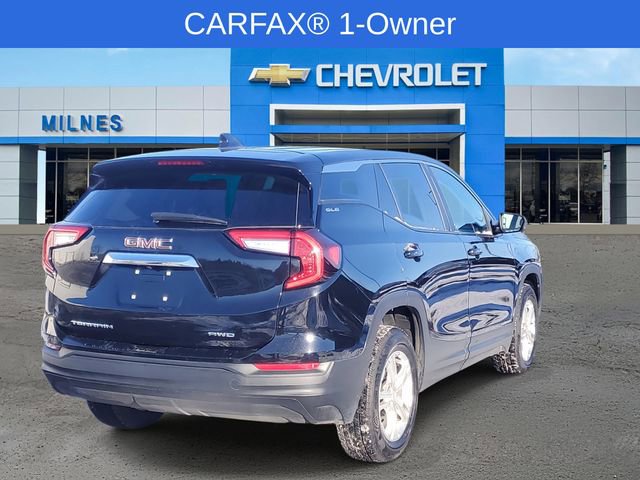 Used 2024 GMC Terrain SLE image 5