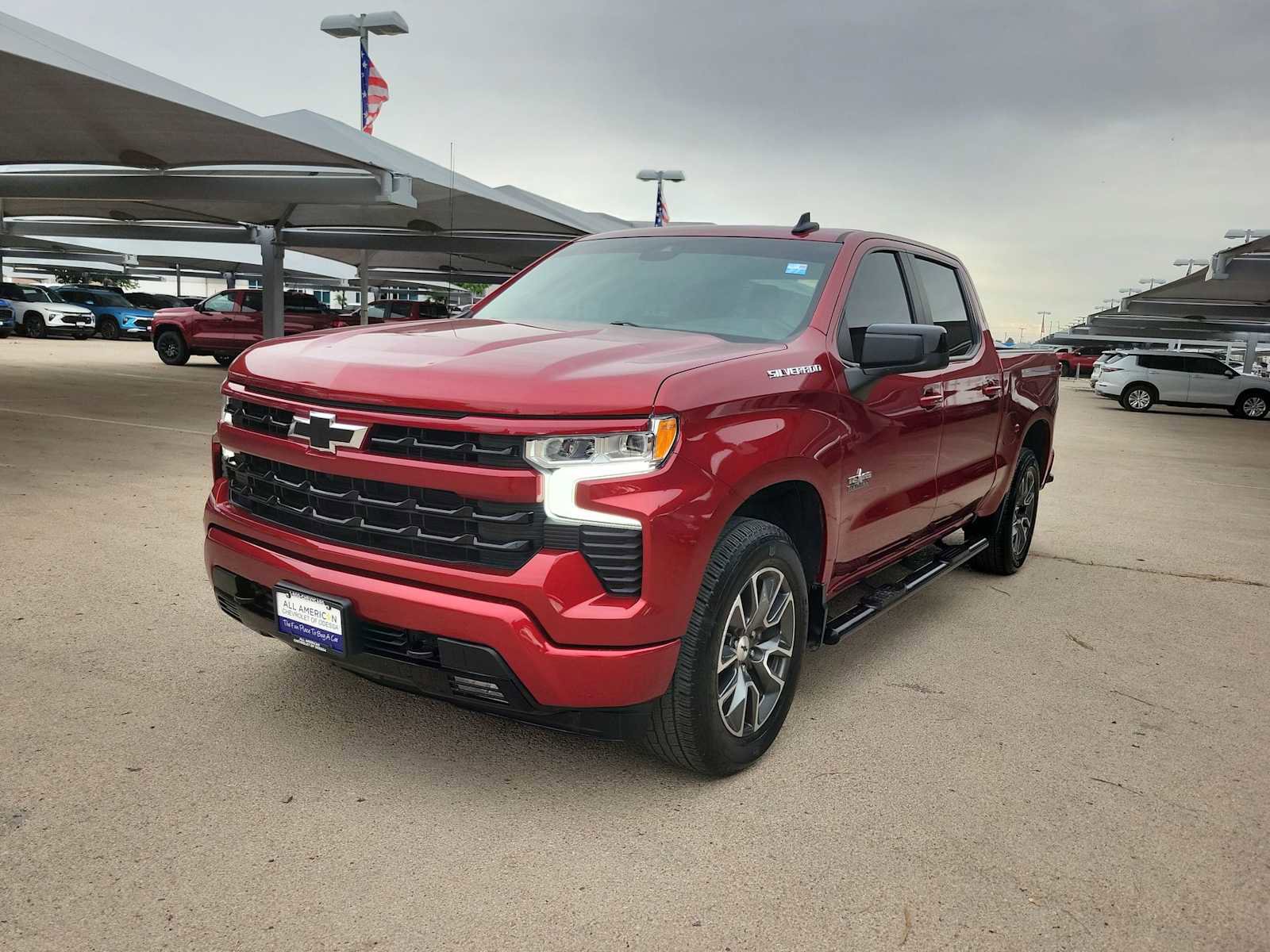 Used 2024 Chevrolet Silverado 1500 RST w/ Protection Package AWD/4WD image 4