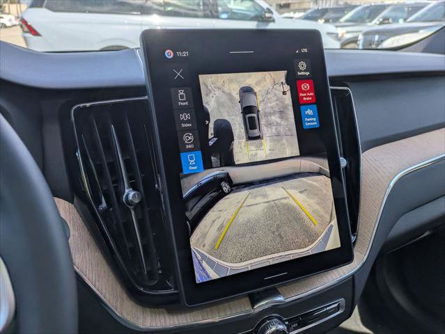 New 2026 Volvo XC60 B5 Plus w/ Protection Package Premier image 10