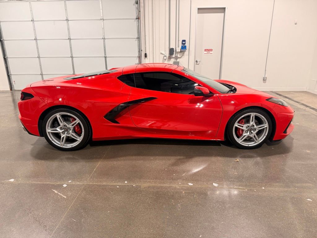 Used 2023 Chevrolet Corvette Stingray image 4