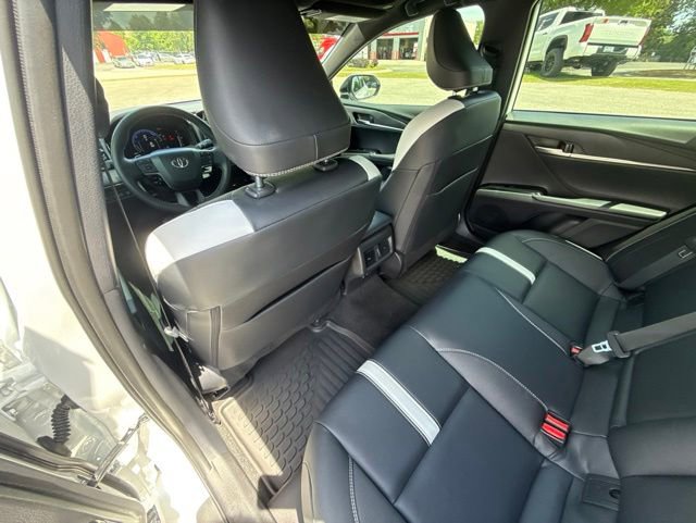 Used 2025 Toyota Camry SE w/ Multimedia Upgrade Package FWD image 20