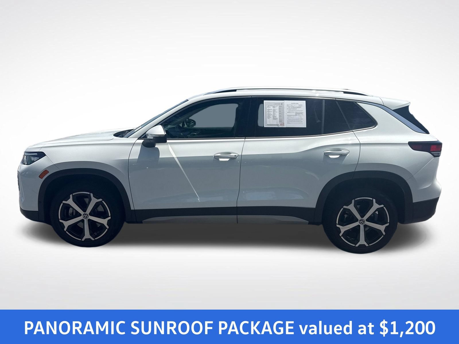 Certified 2025 Volkswagen Tiguan SE w/ Panoramic Sunroof Package AWD/4WD video 2