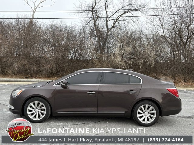 Used 2015 Buick LaCrosse Leather image 2