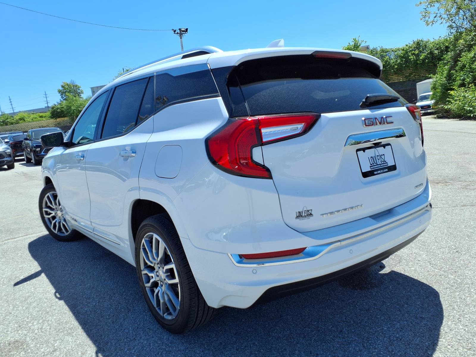 Used 2023 GMC Terrain Denali AWD/4WD image 40
