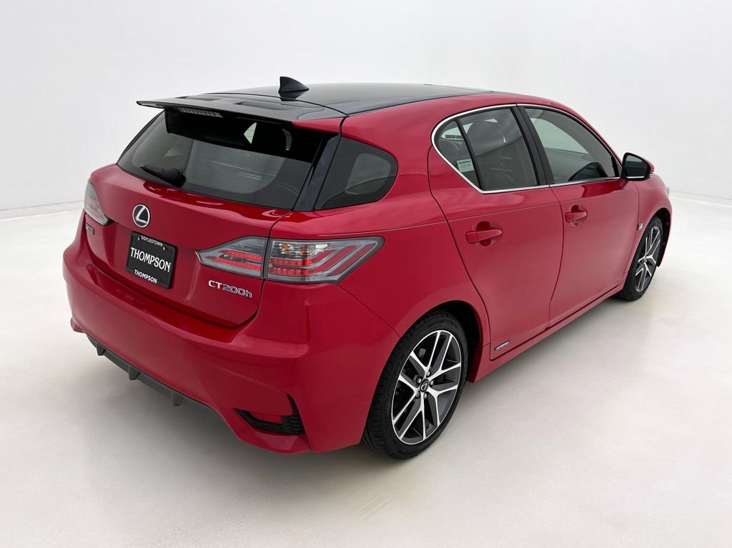 Used 2015 Lexus CT 200h w/ Navigation Package image 7