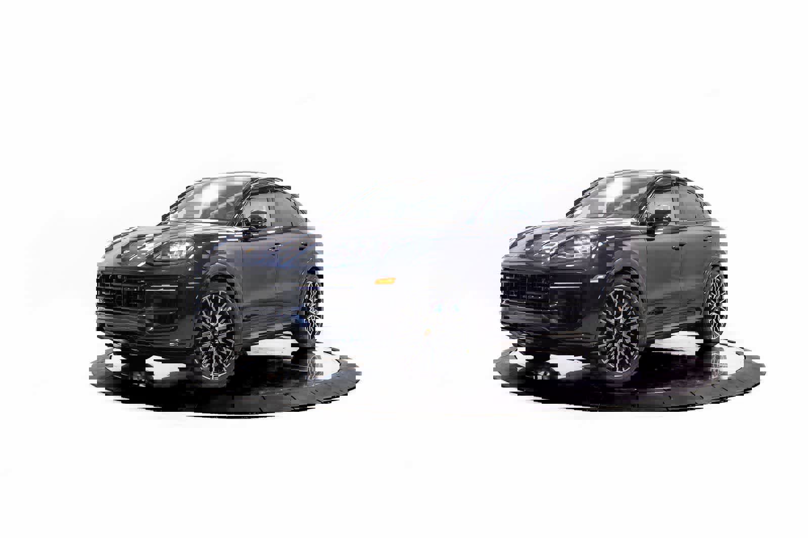 New 2026 Porsche Cayenne GTS image 1