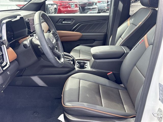 Certified 2026 GMC Canyon AT4 w/ Technology Plus Package AWD/4WD image 20