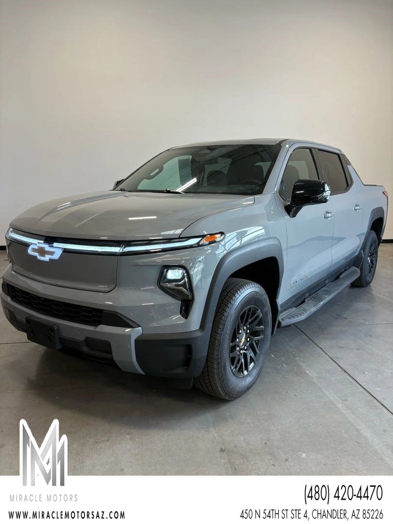 Used 2025 Chevrolet Silverado EV LT