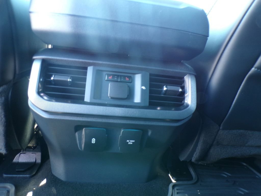 Used 2024 Ford F150 Platinum w/ Equipment Group 702A High AWD/4WD image 33