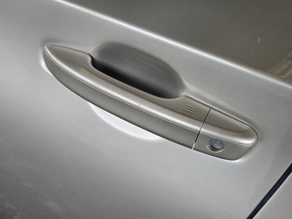 Used 2020 Honda Accord EX image 25