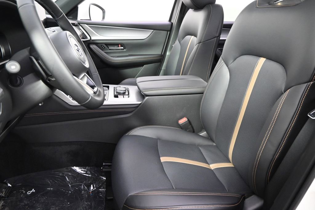 New 2026 MAZDA CX-90 3.3 Turbo w/ Premium Plus Pkg image 13