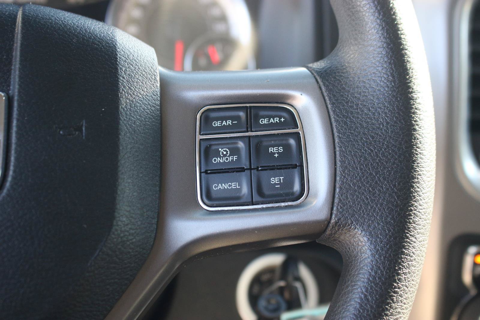 Used 2023 RAM 1500 Classic SLT w/ Trailer & Traction Group AWD/4WD image 19