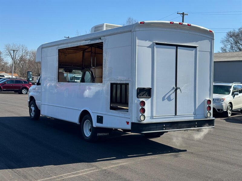 Used 2015 Ford E-450 and Econoline 450 Super Duty w/ Shuttle Bus Prep Package image 4