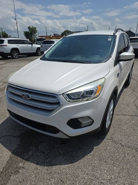 Used 2018 Ford Escape SEL FWD image 9