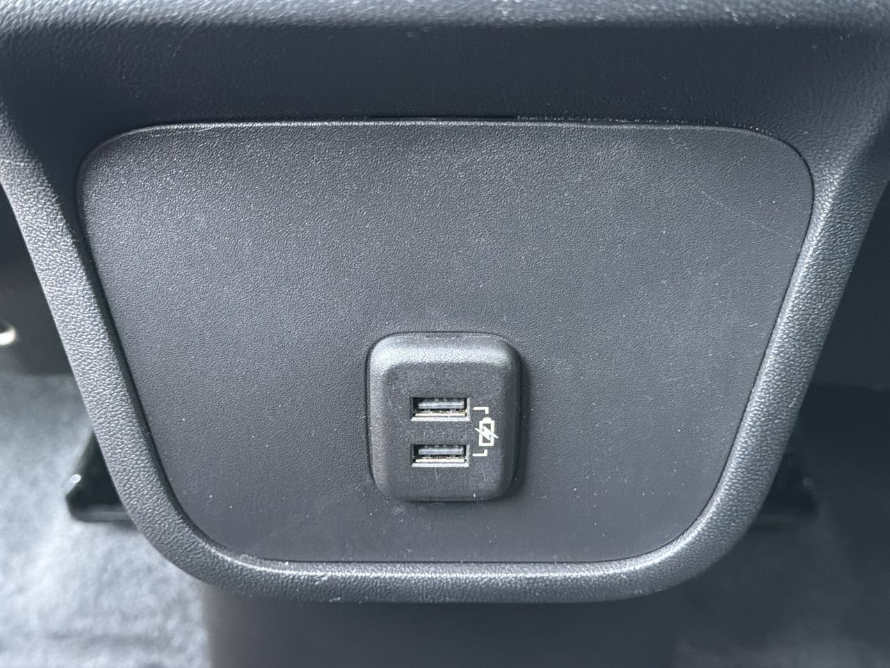 Used 2024 GMC Terrain SLE FWD image 20