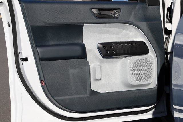 New 2025 Ford Maverick XLT w/ XLT Luxury Package image 17