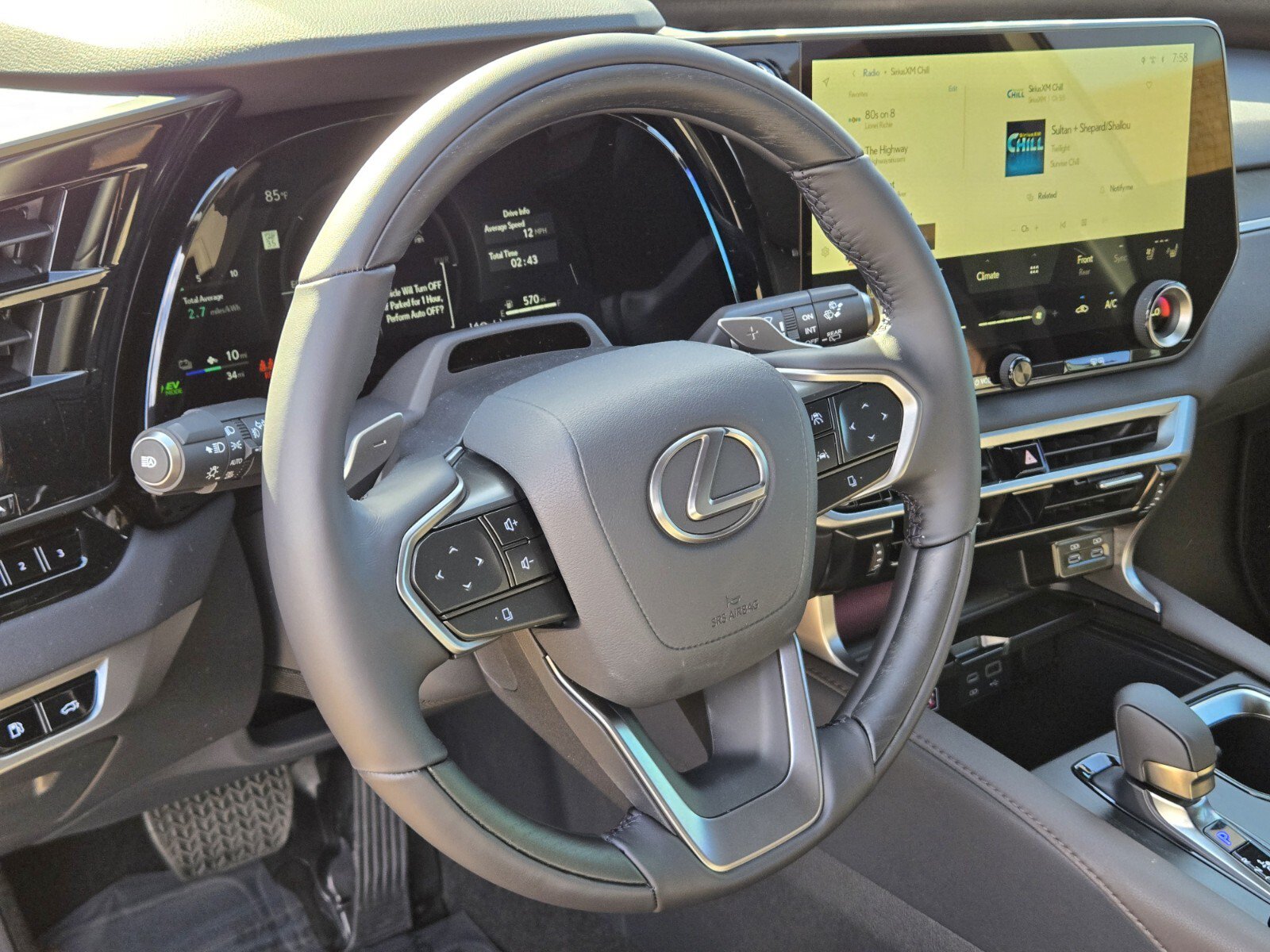 New 2026 Lexus RX 450h AWD image 11