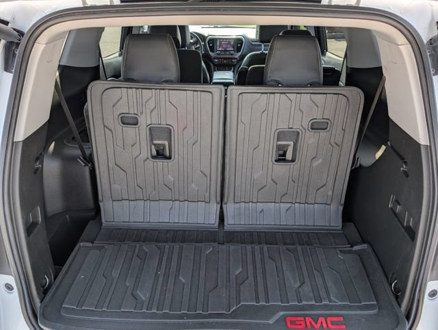Used 2021 GMC Acadia AT4 w/ Technology Package AWD/4WD image 16