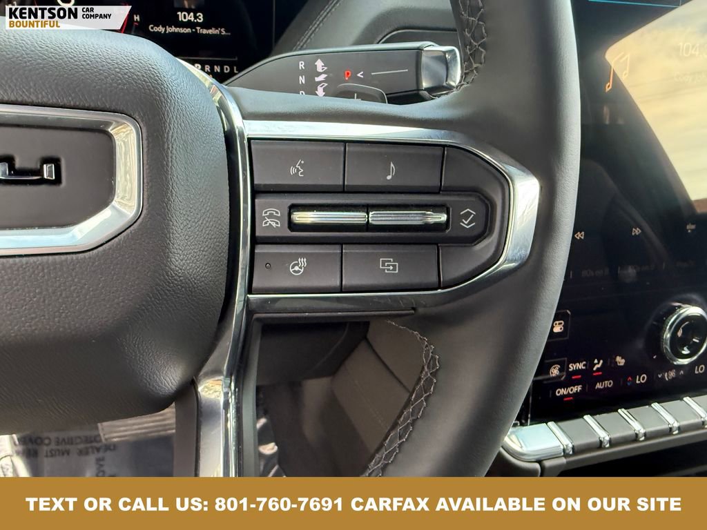 Used 2025 GMC Yukon Denali w/ Sun & Power Step Package image 19
