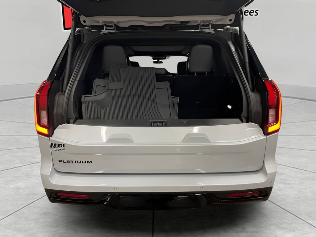 New 2025 Ford Expedition Platinum w/ Stealth Performance Package image 9