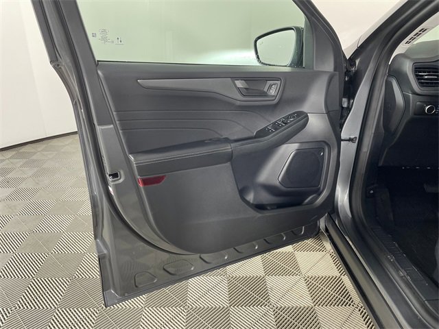 Certified 2025 Ford Escape Active w/ Tech Pack #1 image 16