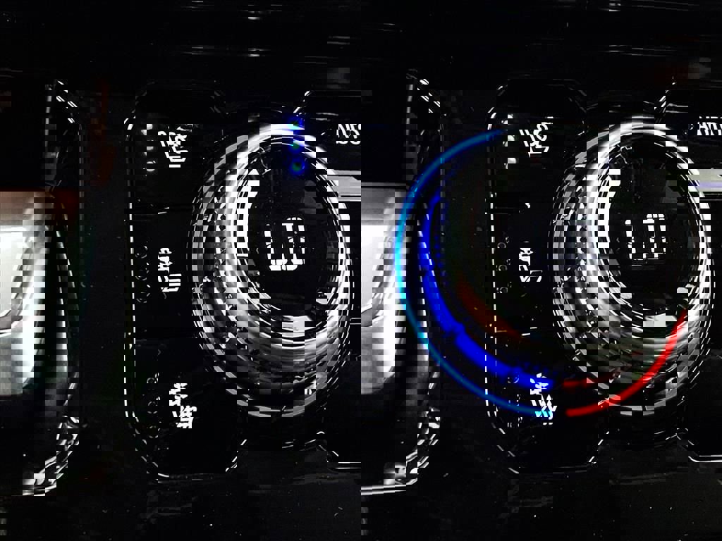 New 2026 GMC Sierra 2500 Denali w/ Denali Reserve Package image 42