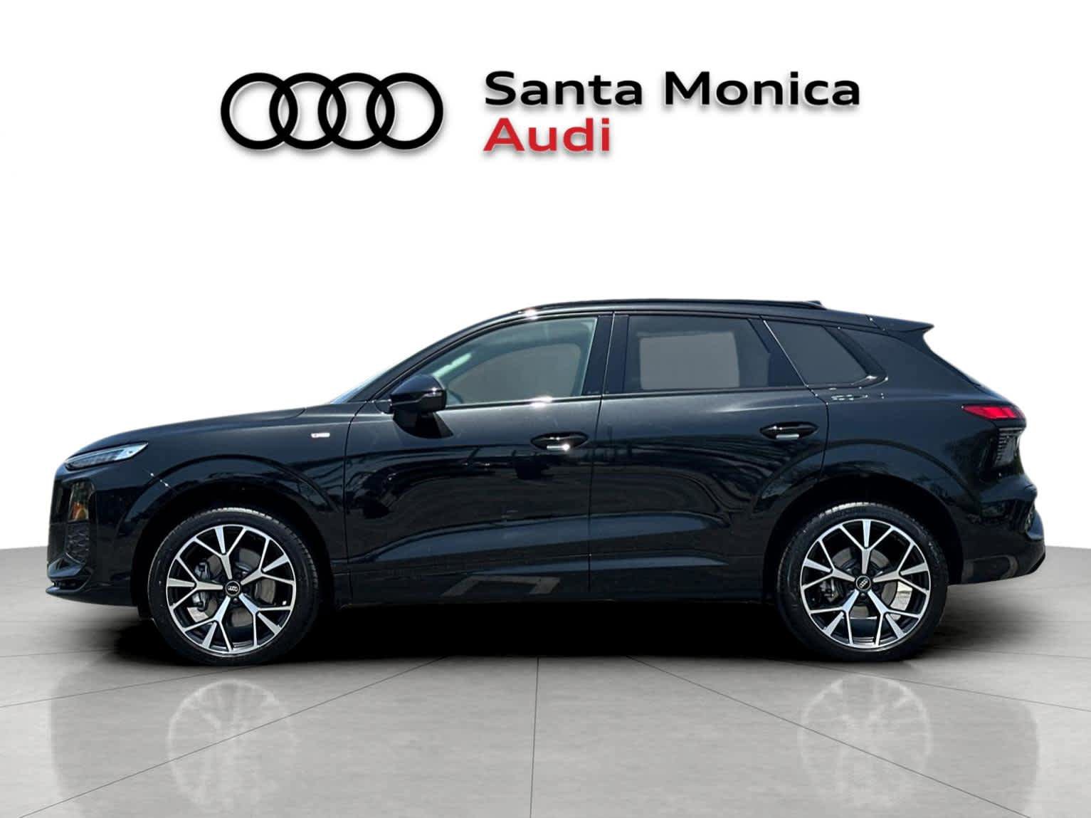 New 2026 Audi Q3 quattro 2.0T AWD/4WD image 5