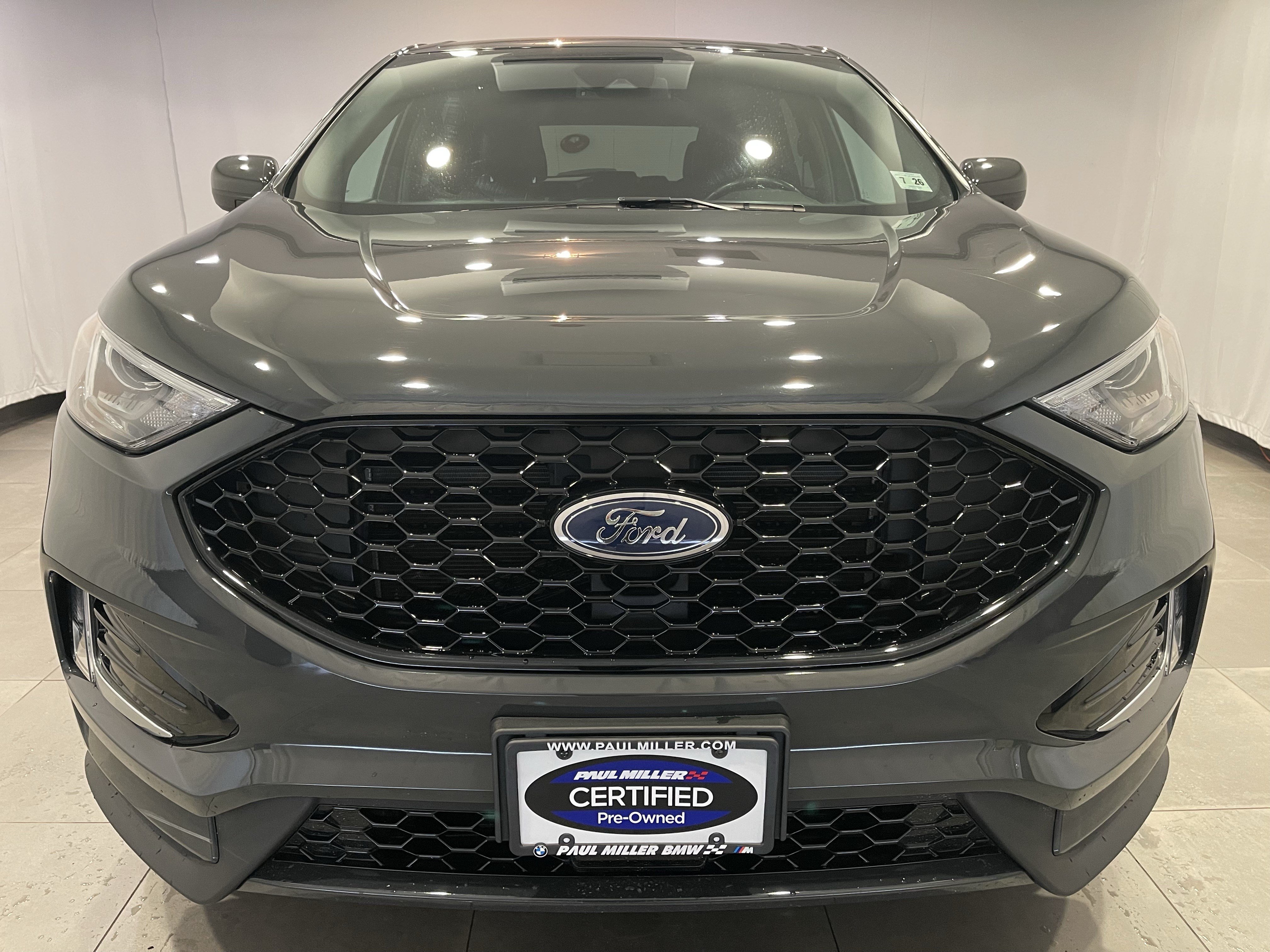 Used 2021 Ford Edge ST-Line w/ Class II Trailer Tow Package AWD/4WD image 2