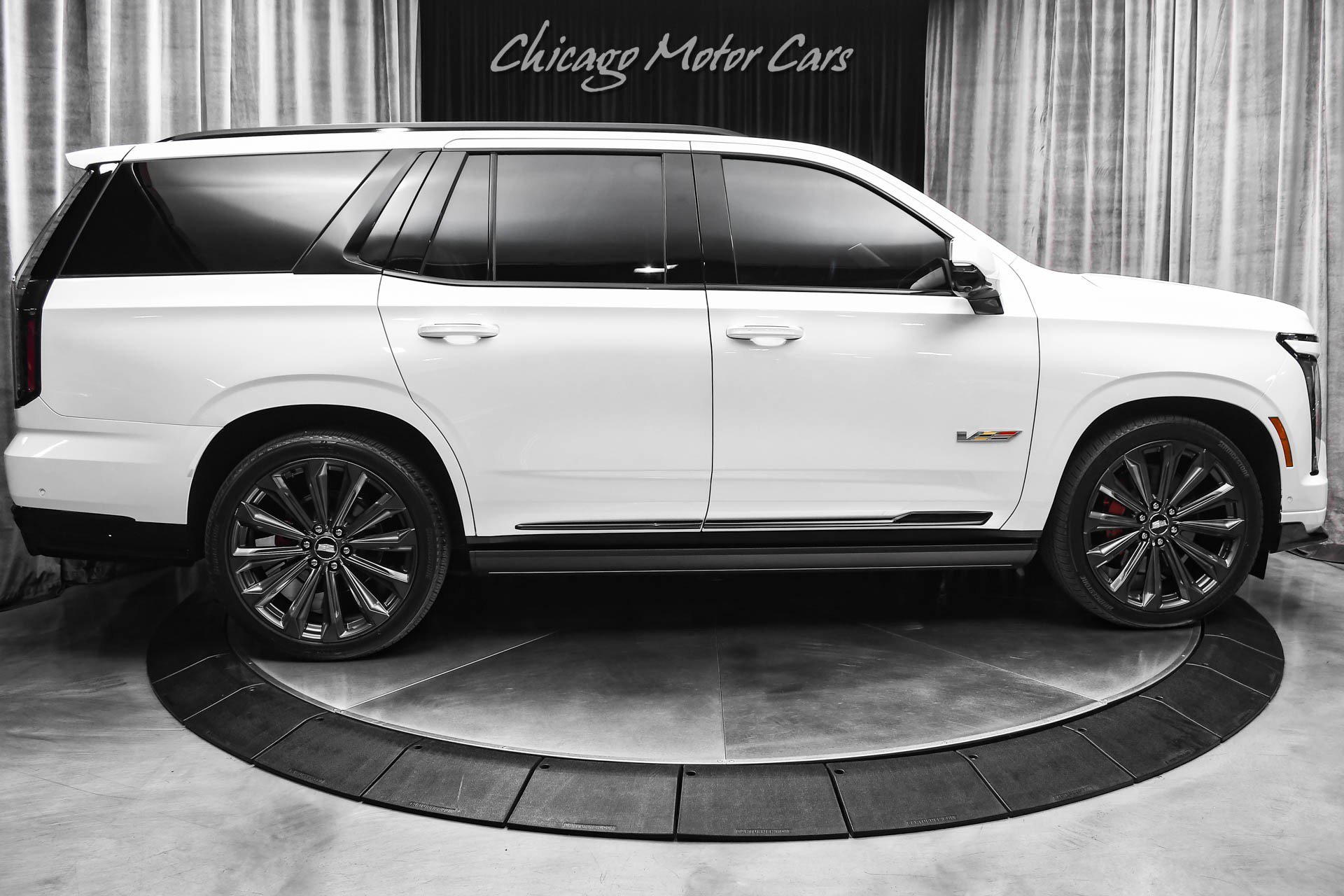 Used 2025 Cadillac Escalade V image 49