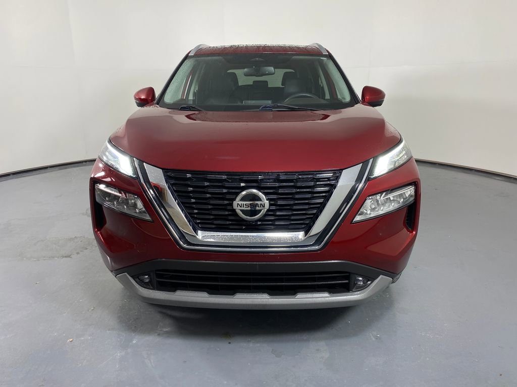 Used 2021 Nissan Rogue SL image 2