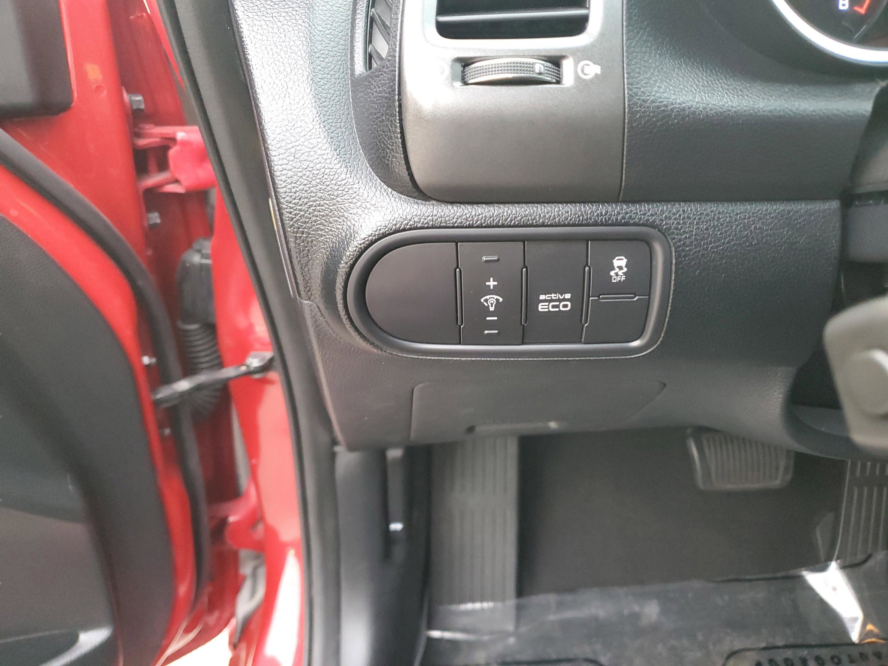 Used 2016 Kia Forte LX FWD image 27