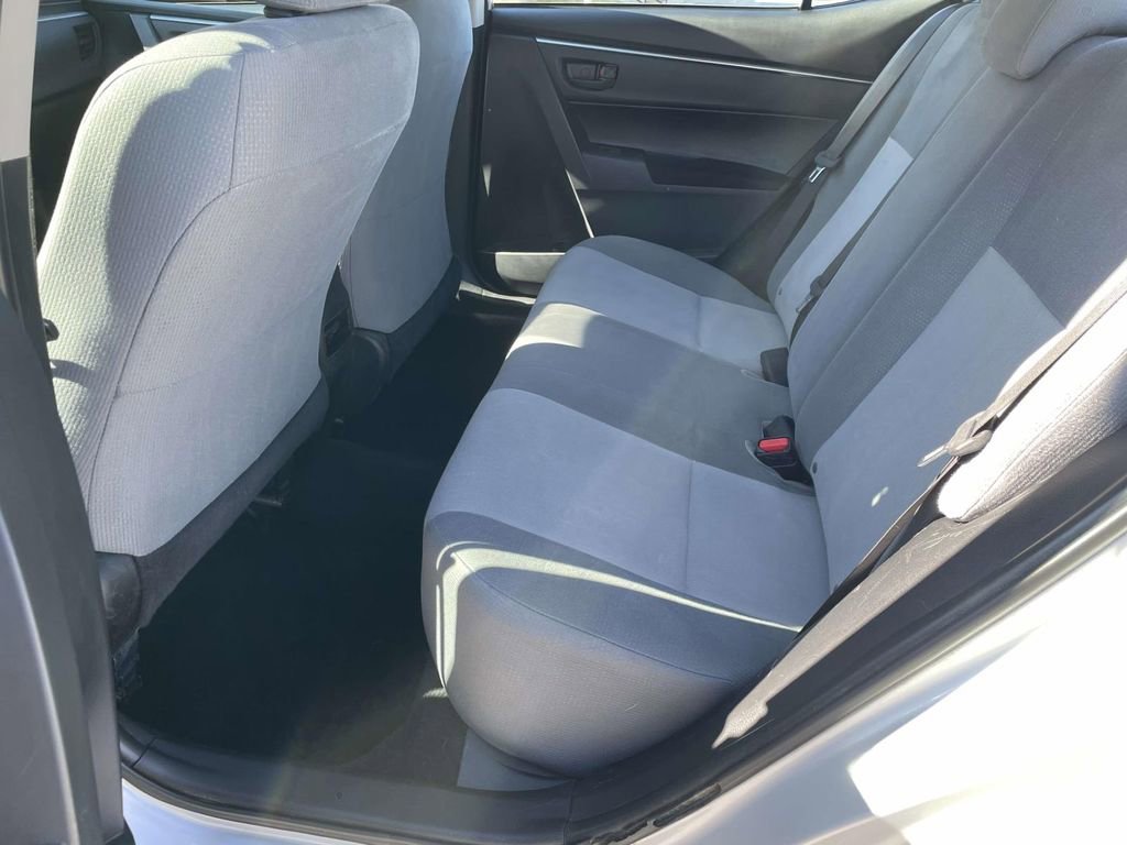 Used 2016 Toyota Corolla image 10