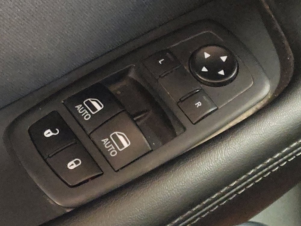 Used 2020 Dodge Challenger SXT w/ Blacktop Package RWD image 27