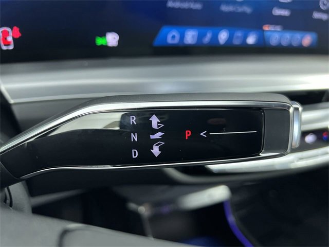 Used 2026 Cadillac Lyriq Premium Luxury image 16