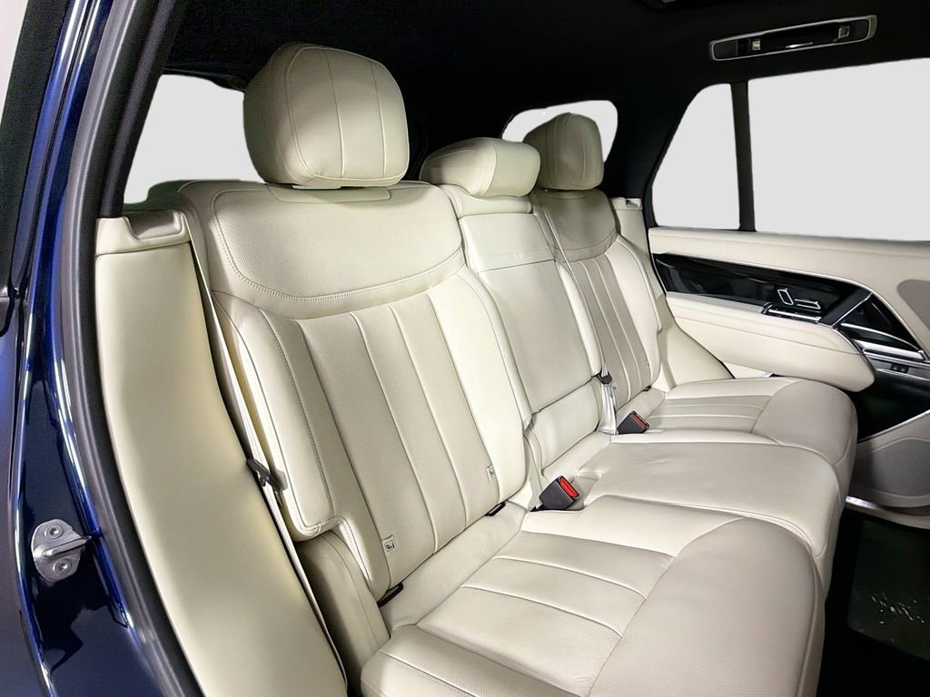 Certified 2023 Land Rover Range Rover SE AWD/4WD image 29