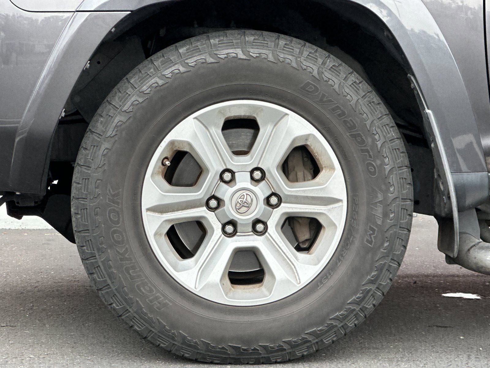 Used 2014 Toyota 4Runner SR5 image 23