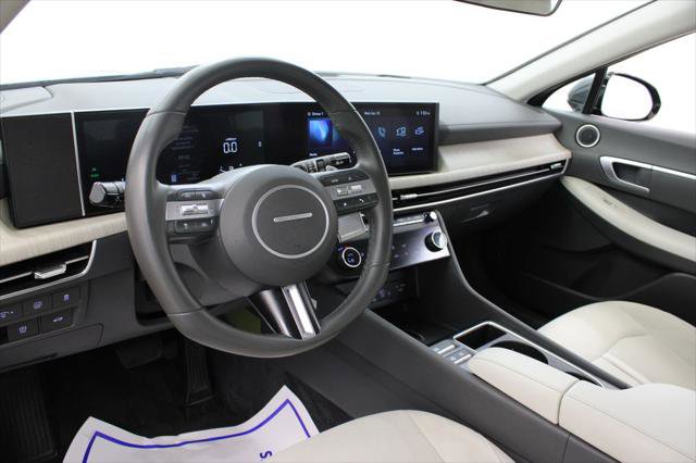 Used 2025 Hyundai Sonata SEL FWD image 15