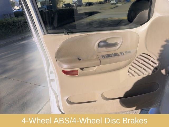 Used 2003 Ford F150 Lariat image 9