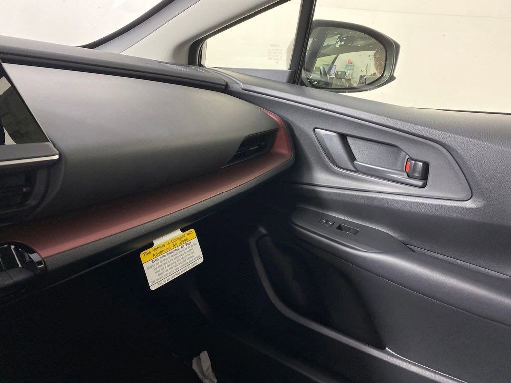 New 2026 Toyota Prius SE image 19