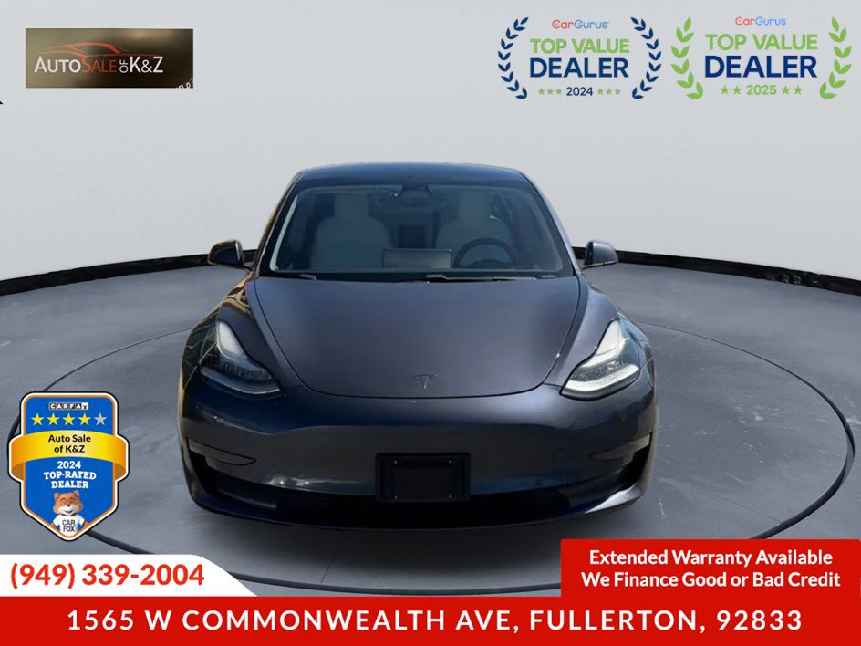 Used 2018 Tesla Model 3 Mid Range image 2