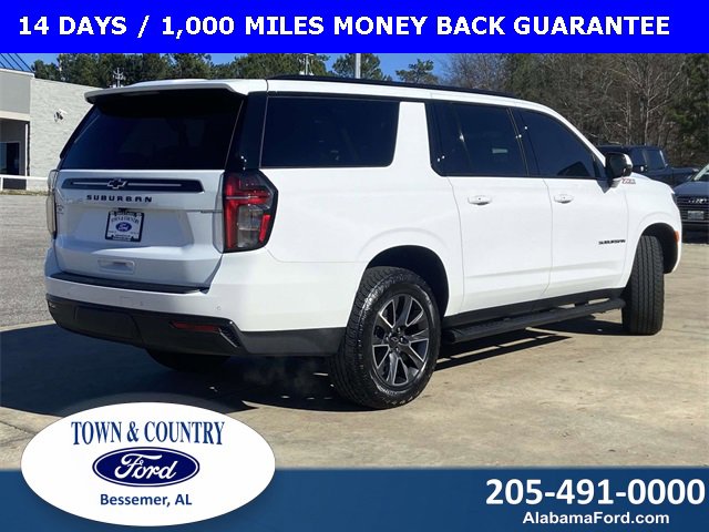 Used 2024 Chevrolet Suburban Z71 w/ Luxury Package image 3