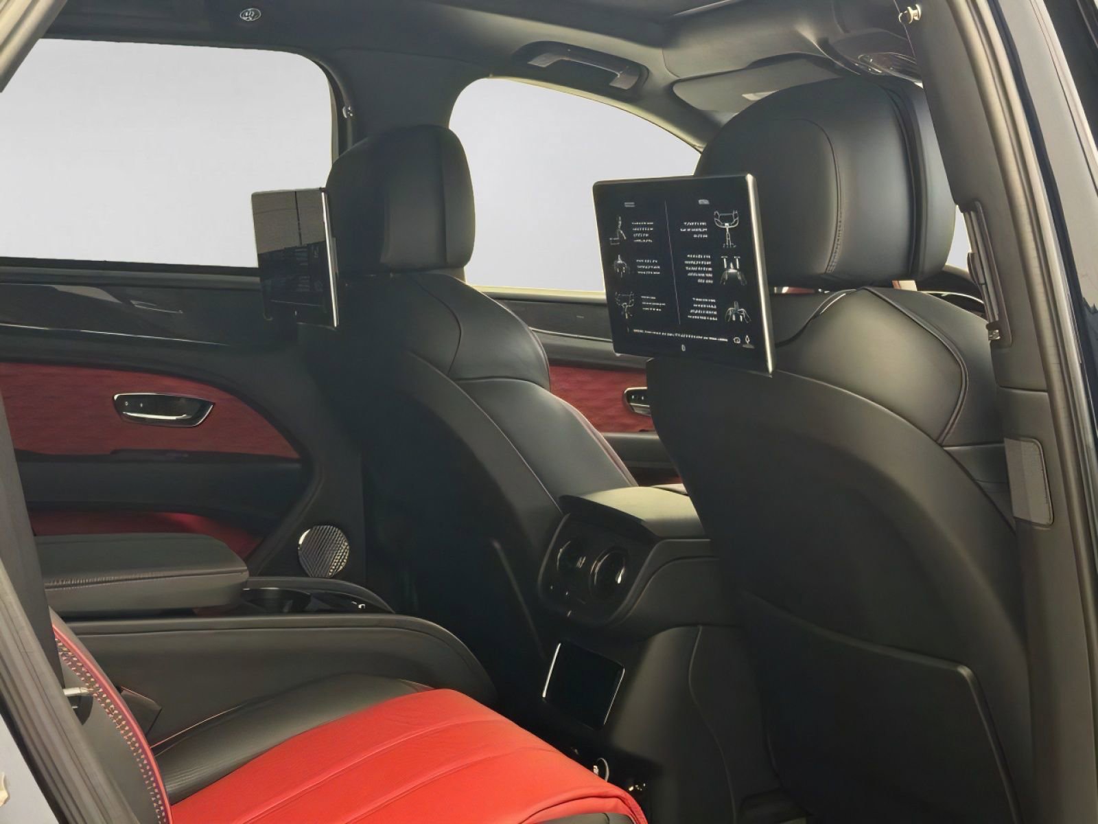 New 2026 Bentley Bentayga Speed AWD/4WD image 28