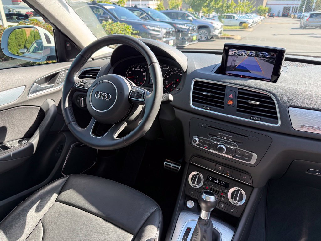 Used 2015 Audi Q3 2.0T Prestige AWD/4WD image 21