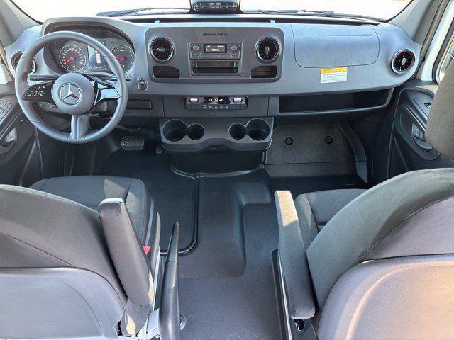 New 2026 Mercedes-Benz Sprinter 2500 image 17
